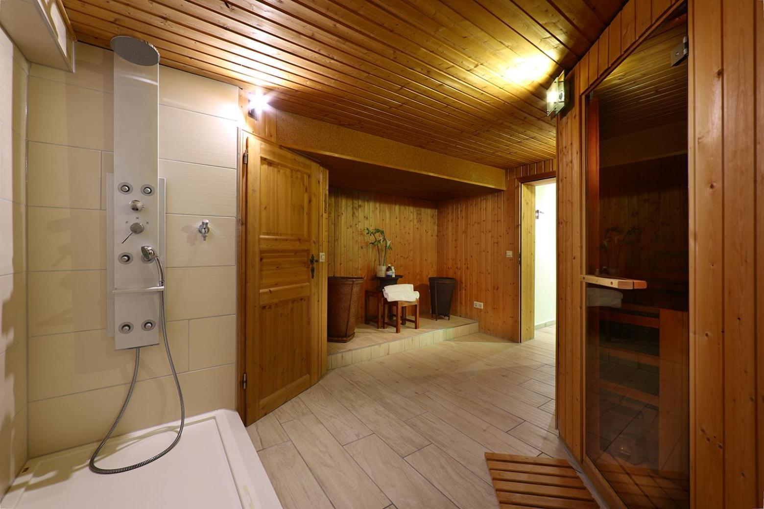 פאדרבורן Hotel Kaiserpfalz מראה חיצוני תמונה