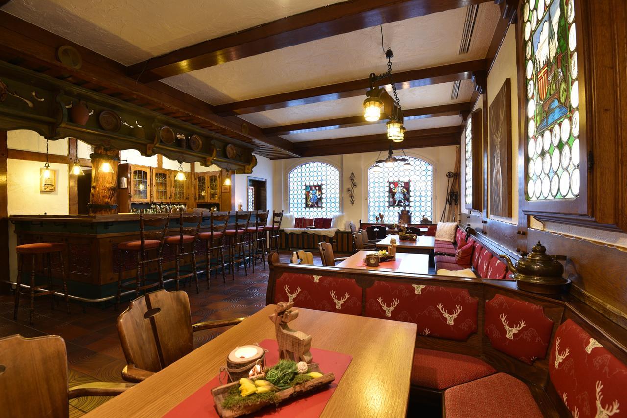 פאדרבורן Hotel Kaiserpfalz מראה חיצוני תמונה