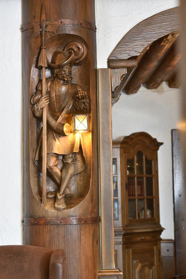 פאדרבורן Hotel Kaiserpfalz מראה חיצוני תמונה